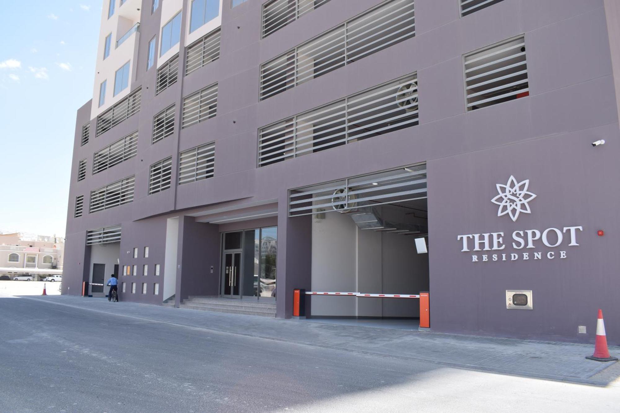 The Spot Residence Manamah Buitenkant foto